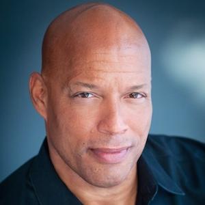 Shawn Ray  portrait